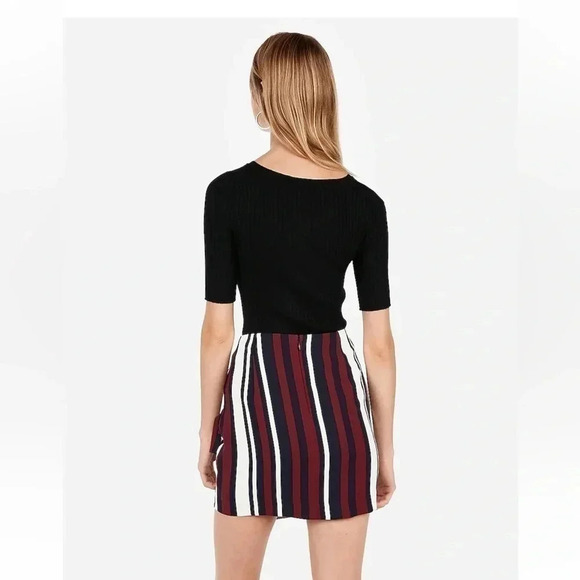 Express | Classic Stripes & Bows Wrap Mini Skirt Women’s Size 2 XS - Picture 2 of 4